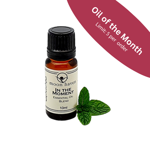 IN THE MOMENT ESSENTIAL OIL & BIRTH BLEND